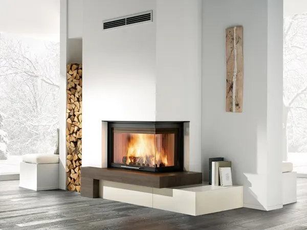Caminetto a legna per interni di case di design